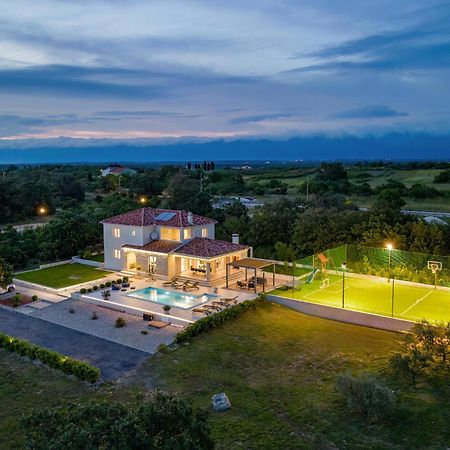 Villa Lumi Murvica  Экстерьер фото